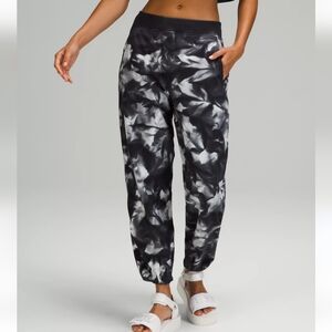 Stylish Black and Gray Women's Jogger Pants